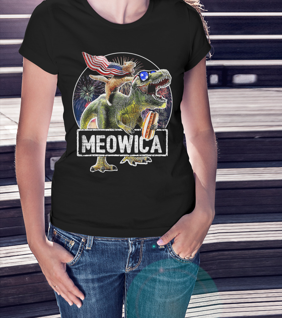 Meowica Cat With American Flag Riding T-Rex Holding Hot Dog T-Shirt