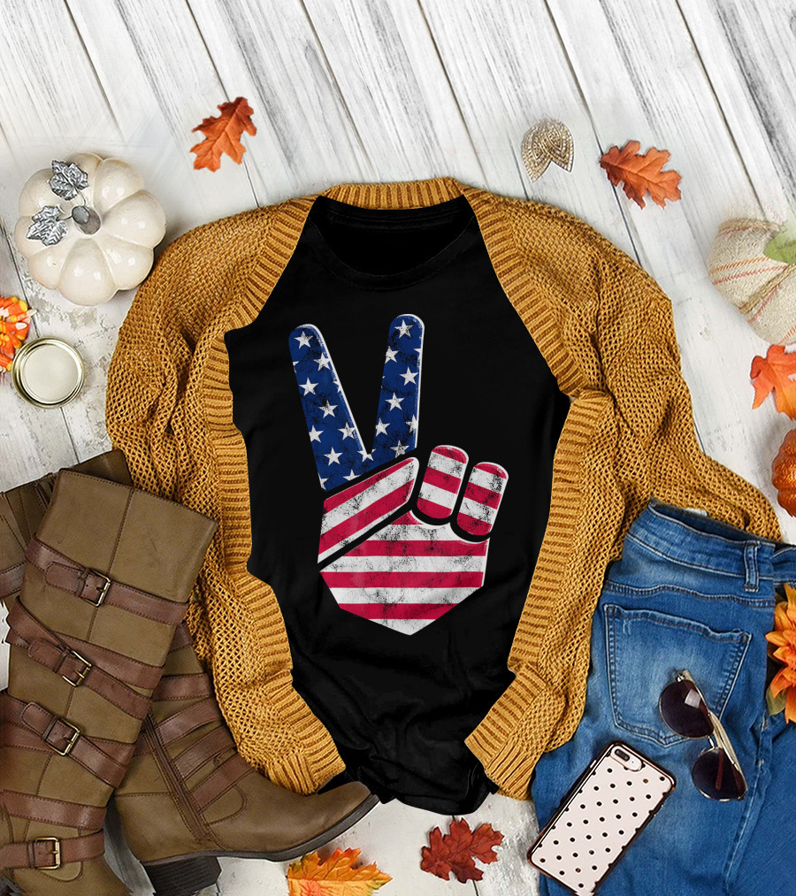 Big Peace Sign American Flag Stars and Stripes 4th of July T-Shirt