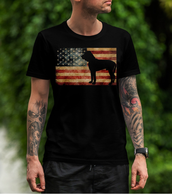 American Flag Bloodhound Silhouette On Vintage Patriot Background T-Shirt