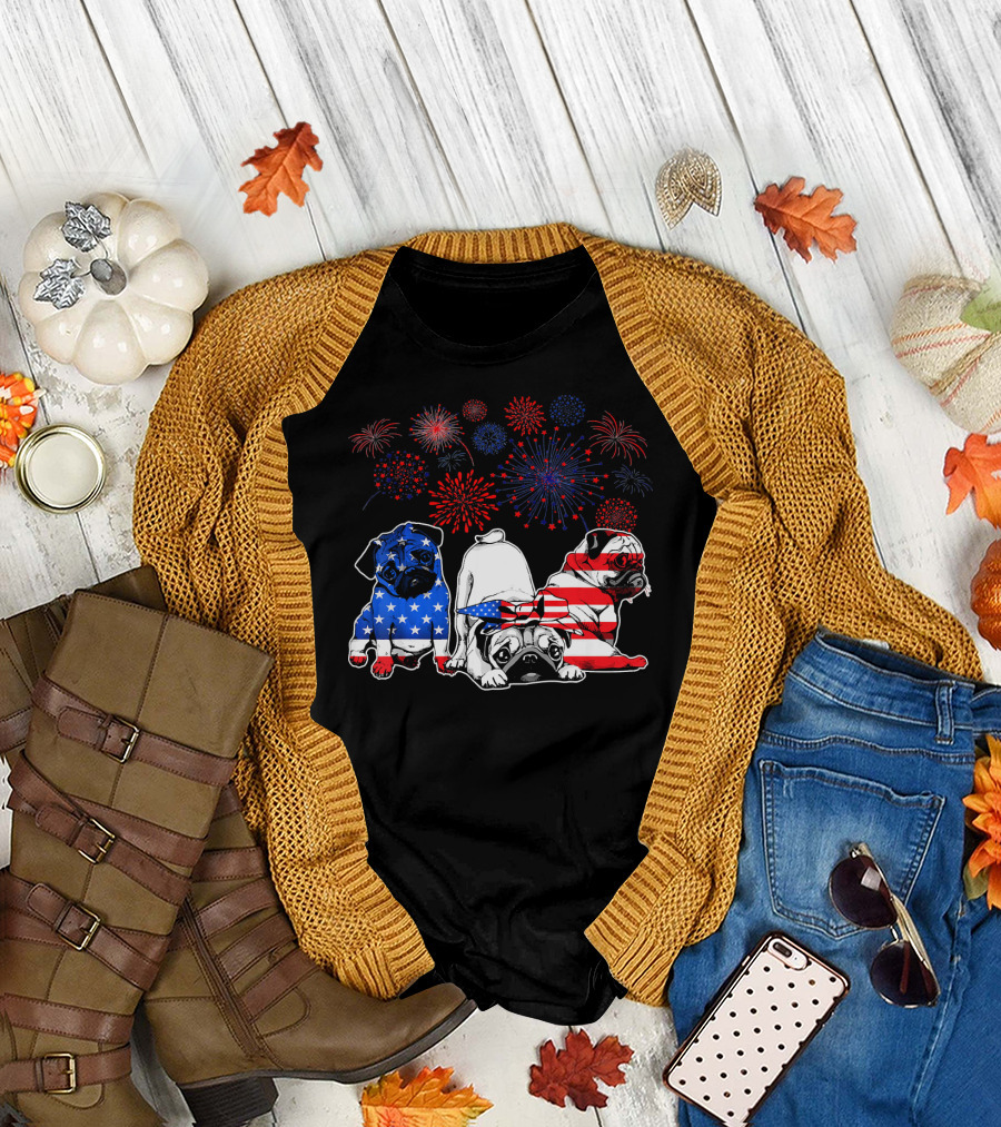 Pugs 4th of July American Flag Fireworks T-Shirt