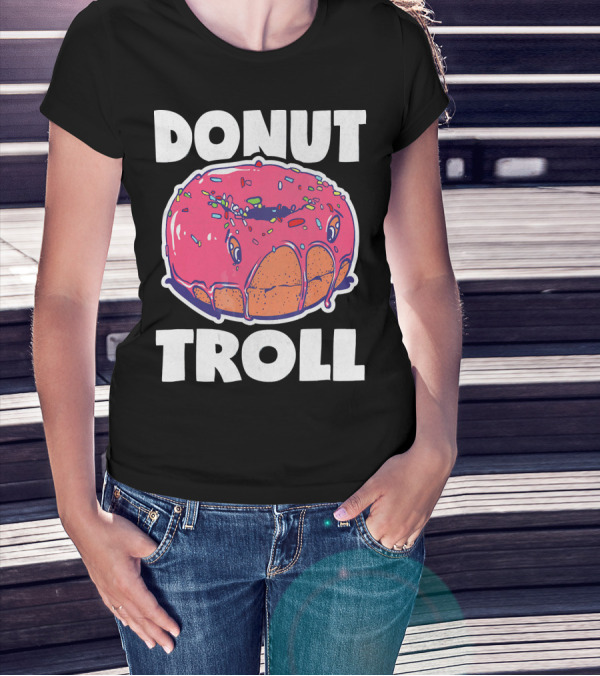 Donut Troll Vintage Baked Fried Cake Don Sprinkles Face T-Shirt