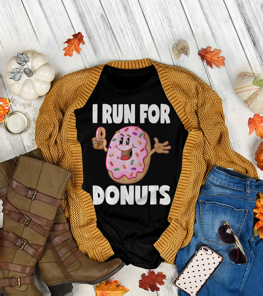 I Run For Donuts Funny Vintage Sprinkled Donut Run T-Shirt