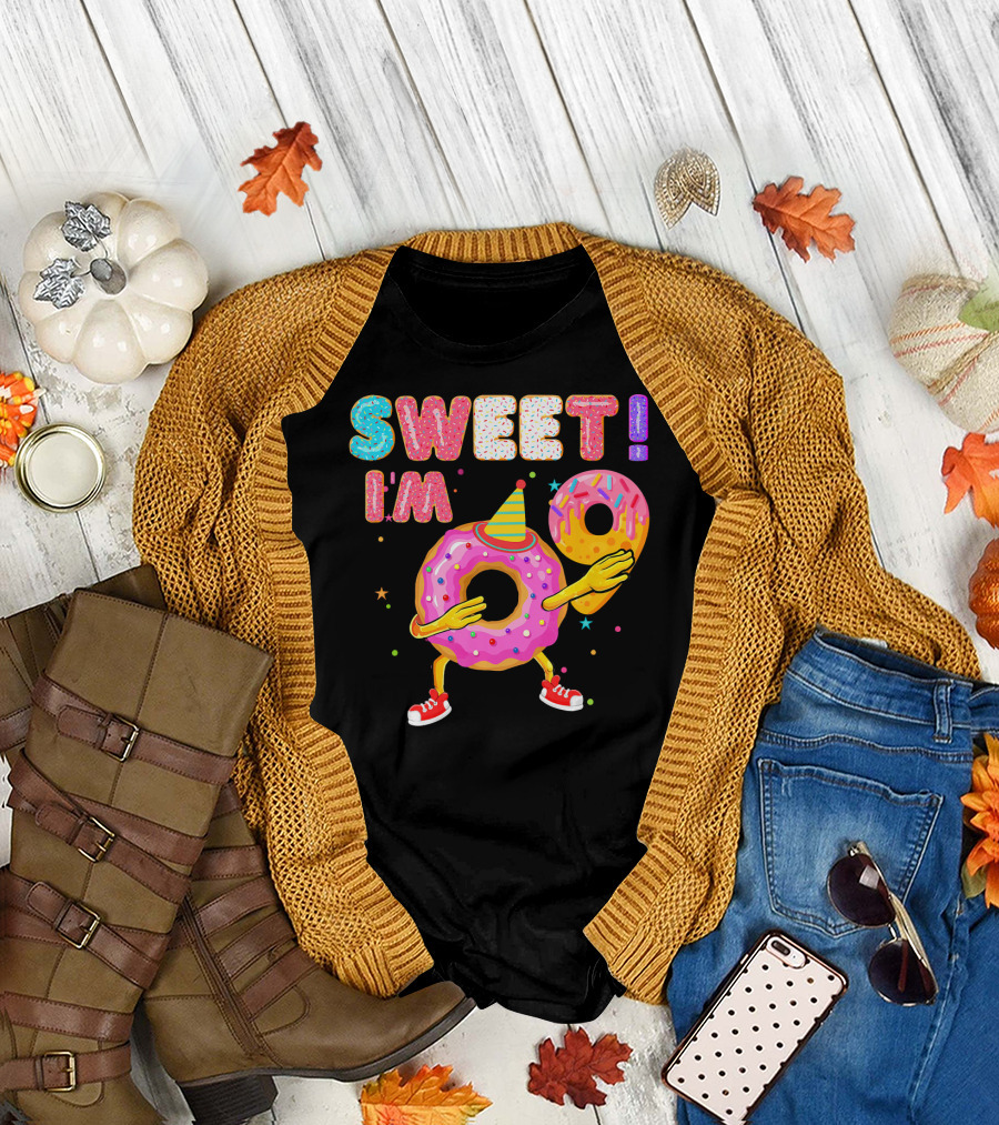 Sweet I'm 9 Years Old Birthday Donut With Sprinkles And Party Hat T-Shirt