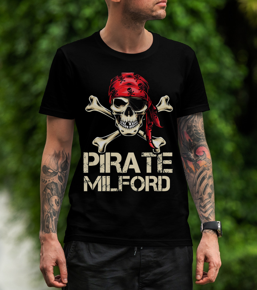 PIRATE MILFORD Skull Crossbones Red Bandana Custom Birthday T-Shirt