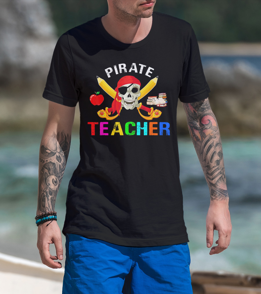 Pirate Teacher Skull Apple Books Halloween T-Shirt