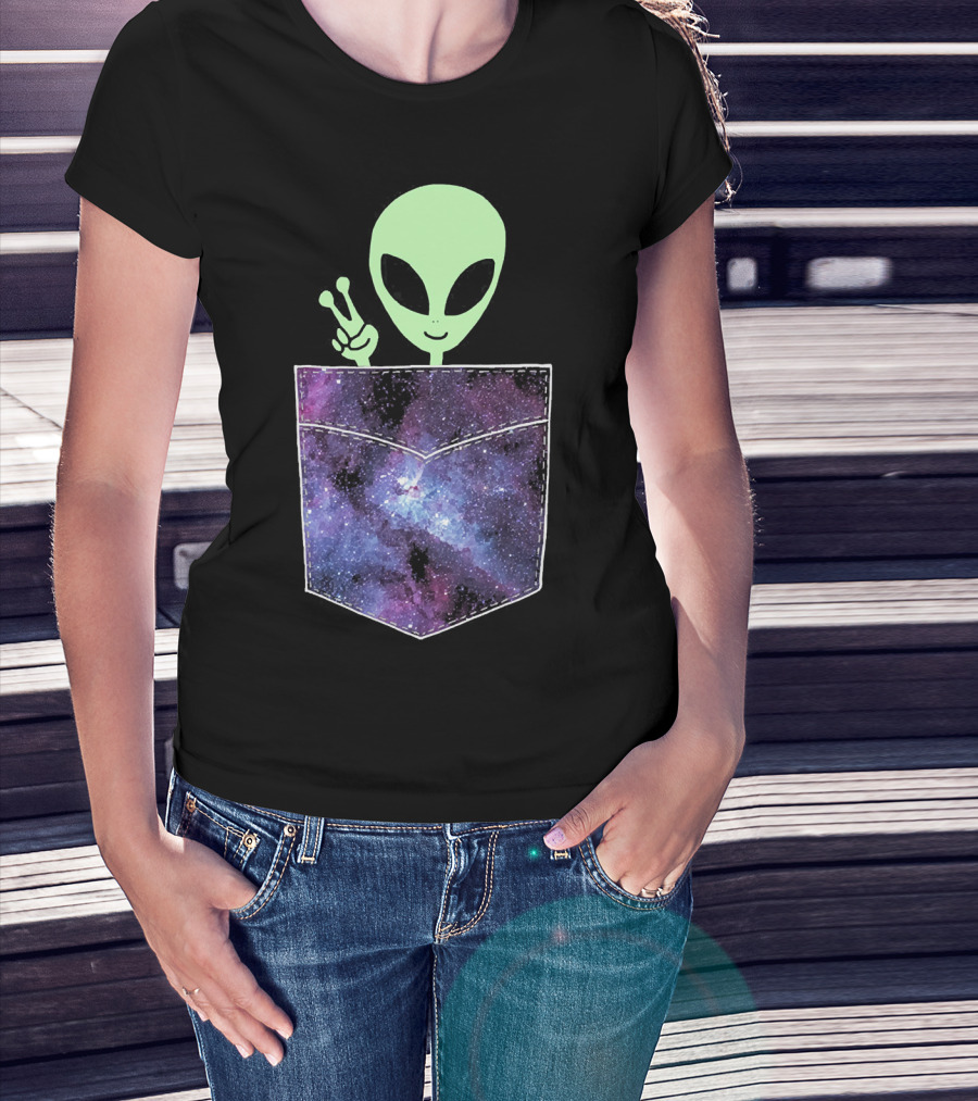 Alien Peace Sign Galaxy Pocket UFO Cos T-Shirt