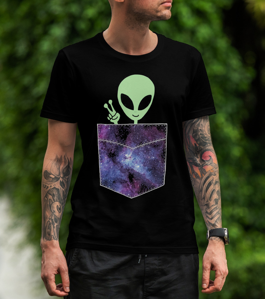 Alien Peace Sign Galaxy Pocket UFO Cos T-Shirt