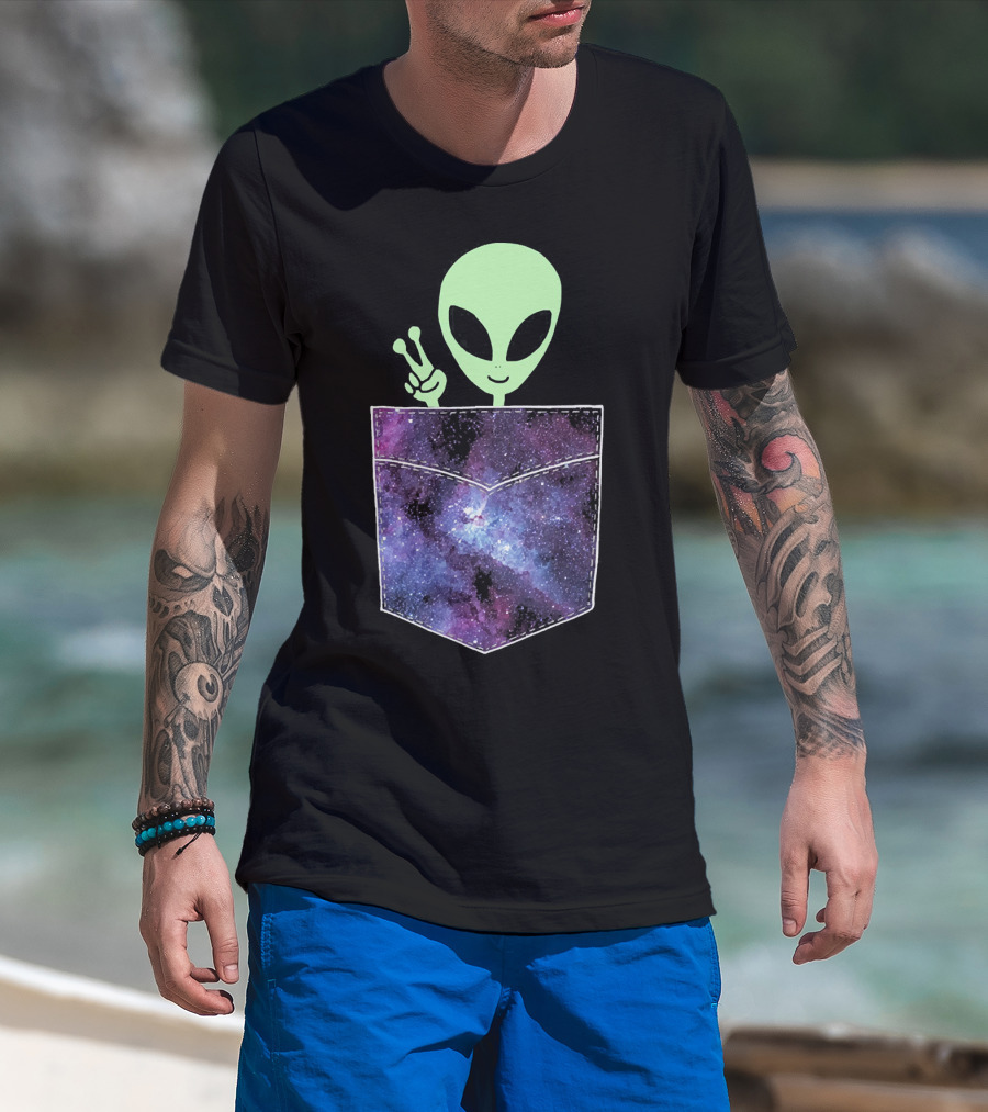 Alien Peace Sign Galaxy Pocket UFO Cos T-Shirt