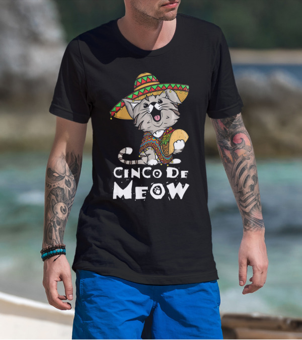 Cinco De Meow Sombrero Cat Holding Taco T-Shirt