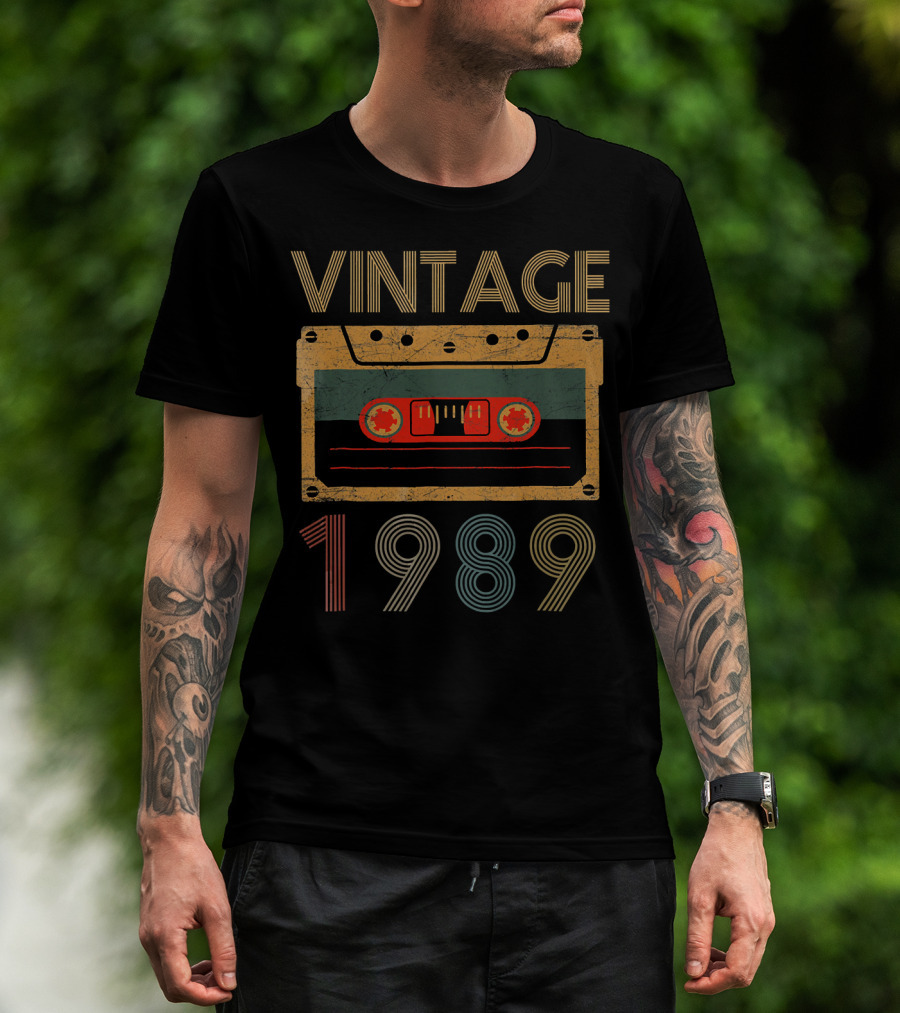 Vintage 1989 Mixtape Retro Cassette T-Shirt
