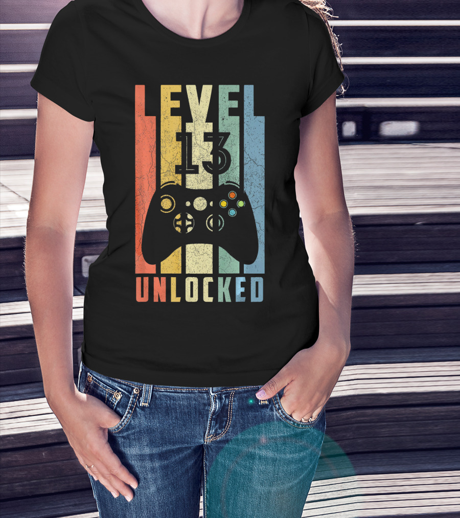 Level 13 Unlocked Video Game Controller Vintage T-Shirt