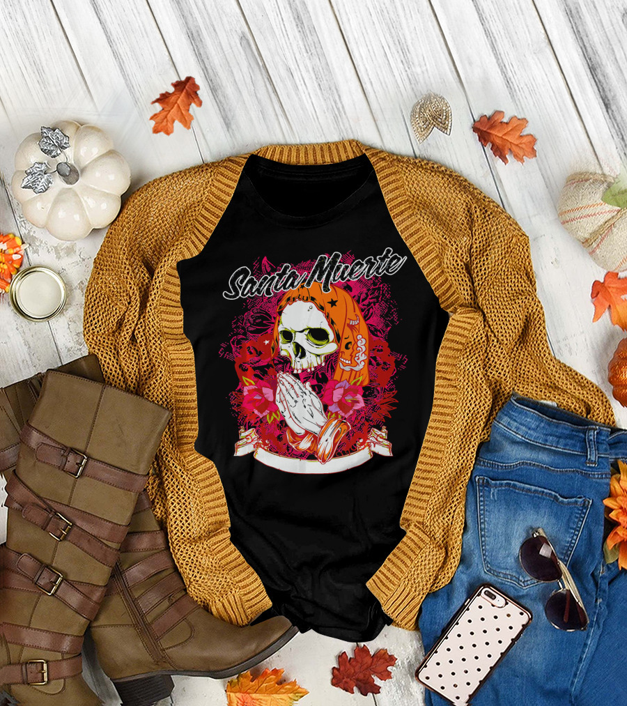 Santa Muerte Mexican Day of the Dead Praying Skull with Flowers T-Shirt