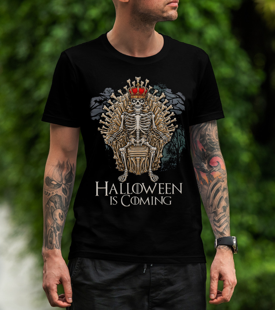 Halloween Is Coming Funny Skeleton Bone Throne With Crown T-Shirt