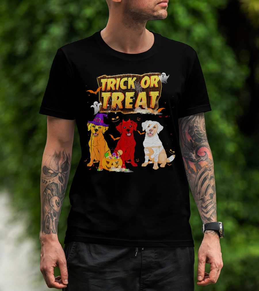 Trick Or Treat Three Labrador Retrievers Halloween Pumpkin Candy Ghosts T-Shirt