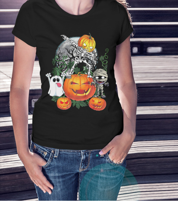Dabbing Skeleton Pumpkin Ghost Mummy Halloween Moon Scene T-Shirt