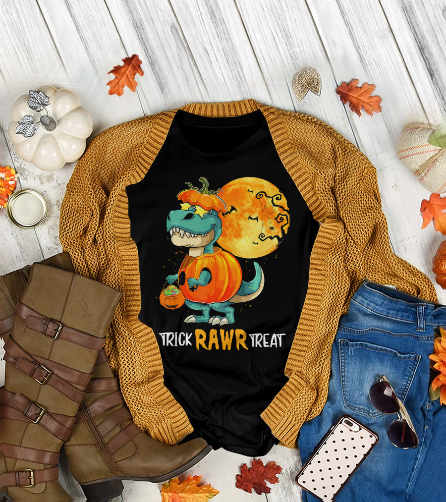 Trick RAWR Treat Rex Dinosaur Halloween Pumpkin Moon T-Shirt