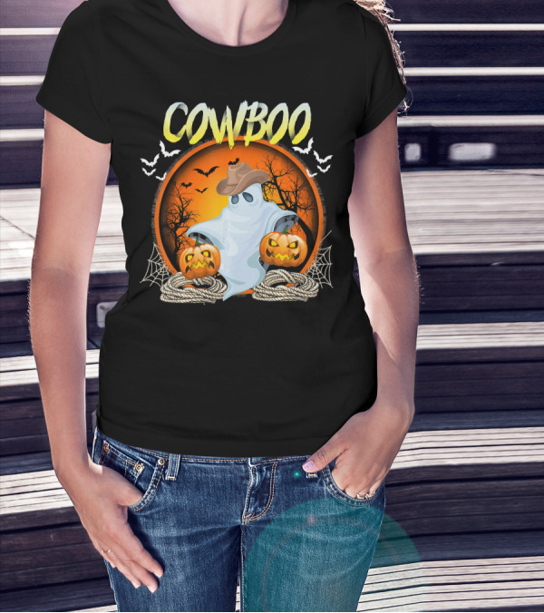 Cowboo Halloween Ghost In Cowboy Hat With Pumpkins And Bats T-Shirt