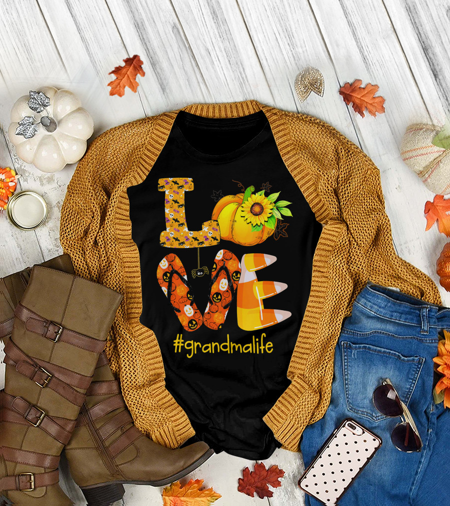Love Halloween Pumpkin Sunflower #grandmalife T-Shirt