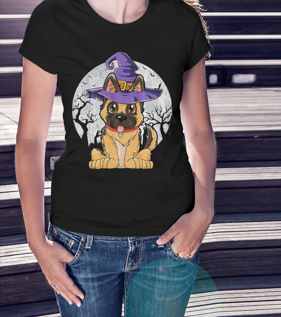 German Shepherd Witch Halloween Moon Background T-Shirt