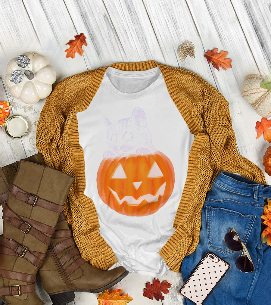 Kitten Peeking from Jack-O'-Lantern Pumpkin Halloween T-Shirt