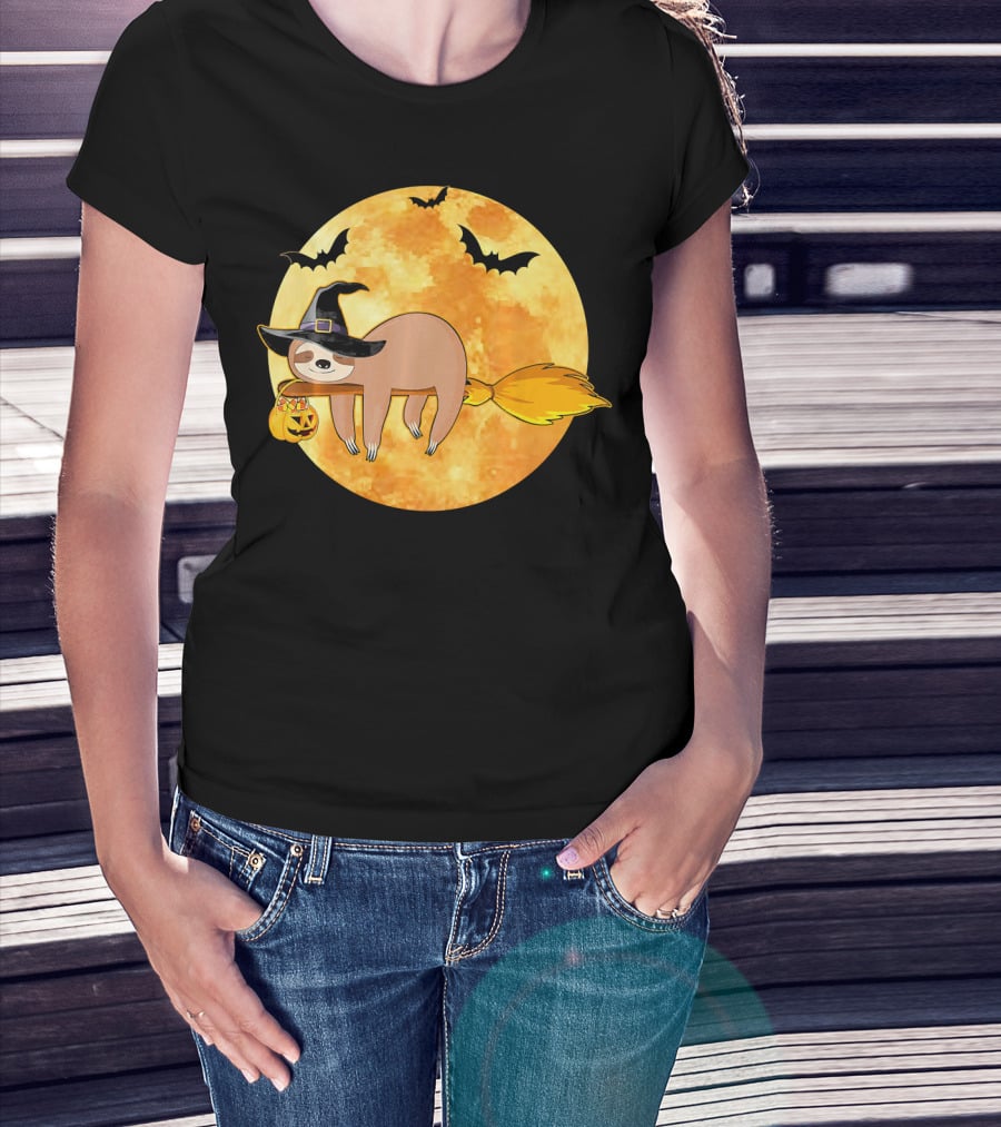 Lazy Sloth Riding Witches Broom With Pumpkin And Full Moon Background T-Shirt