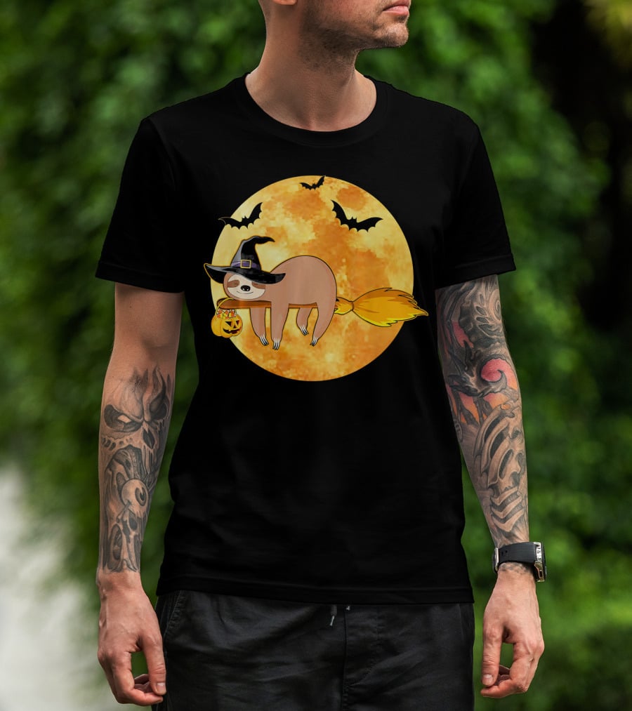 Lazy Sloth Riding Witches Broom With Pumpkin And Full Moon Background T-Shirt