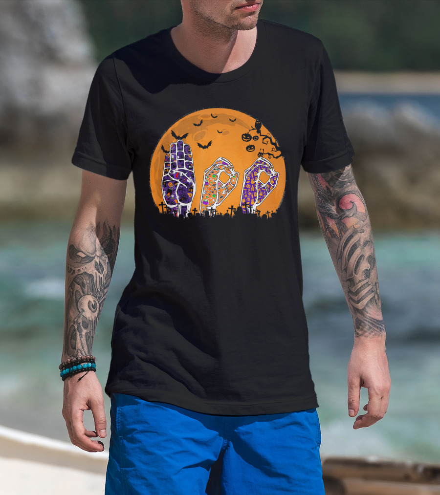Pride ASL Boo Halloween Sign Language Moon Bats Jack-O'-Lanterns T-Shirt