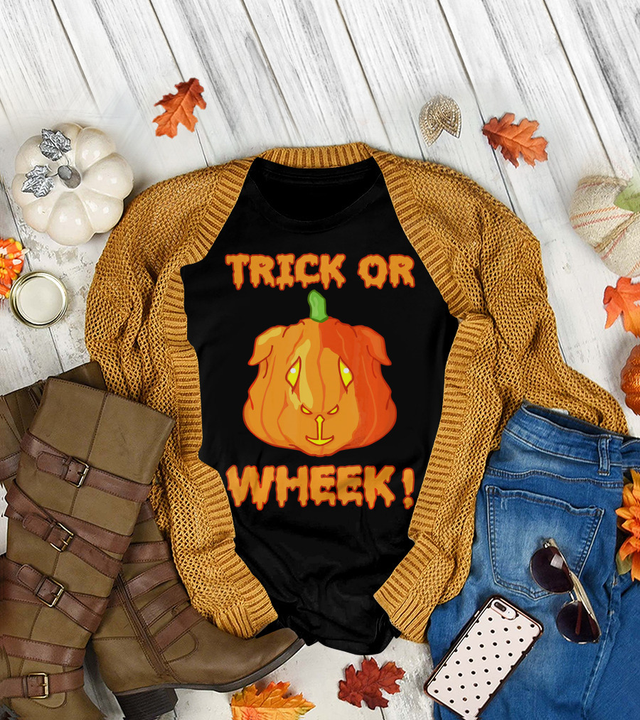 Trick or Wheek Guinea Pig Jack O Lantern Halloween Fun T-Shirt