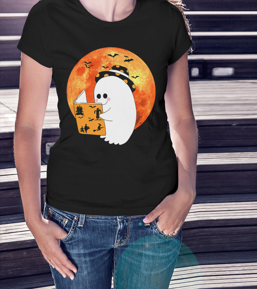 Halloween Ghost Reading Boo Books With Orange Moon And Bats T-Shirt