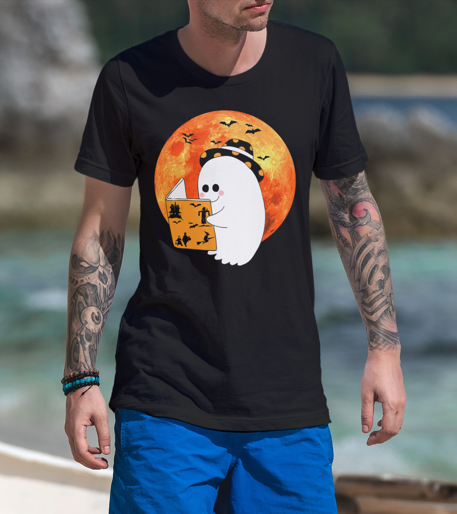 Halloween Ghost Reading Boo Books With Orange Moon And Bats T-Shirt