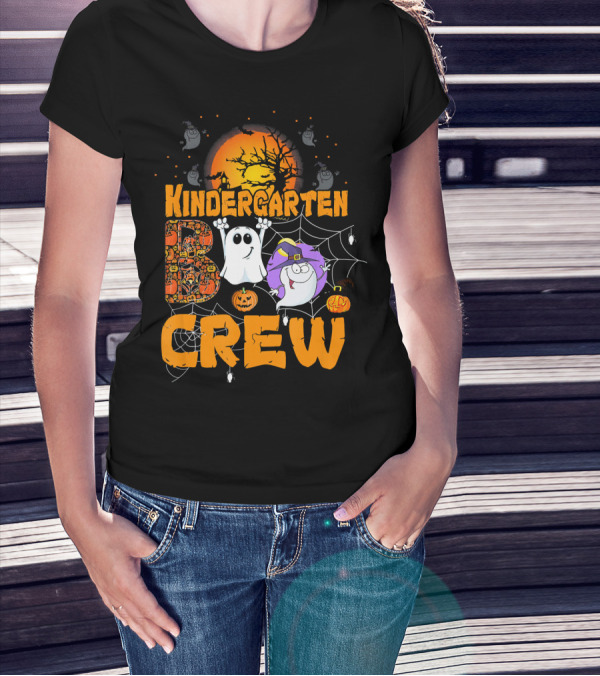 Kindergarten Boo Crew Halloween Teacher Ghosts Pumpkin Moon T-Shirt