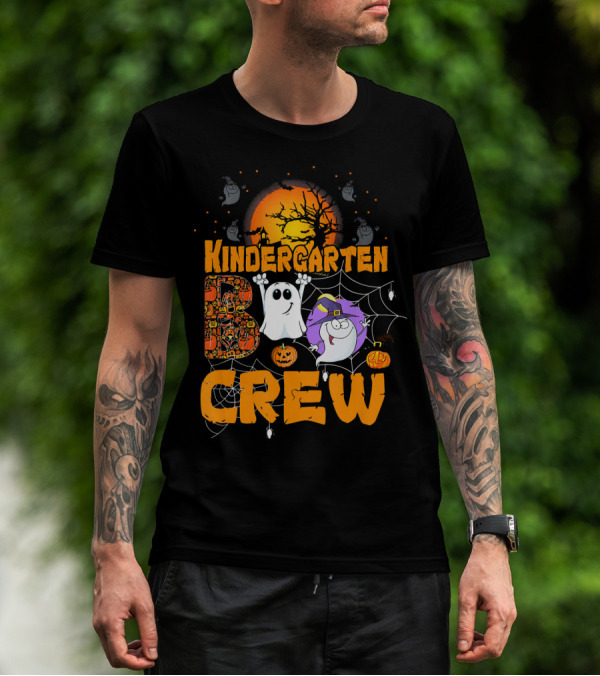 Kindergarten Boo Crew Halloween Teacher Ghosts Pumpkin Moon T-Shirt