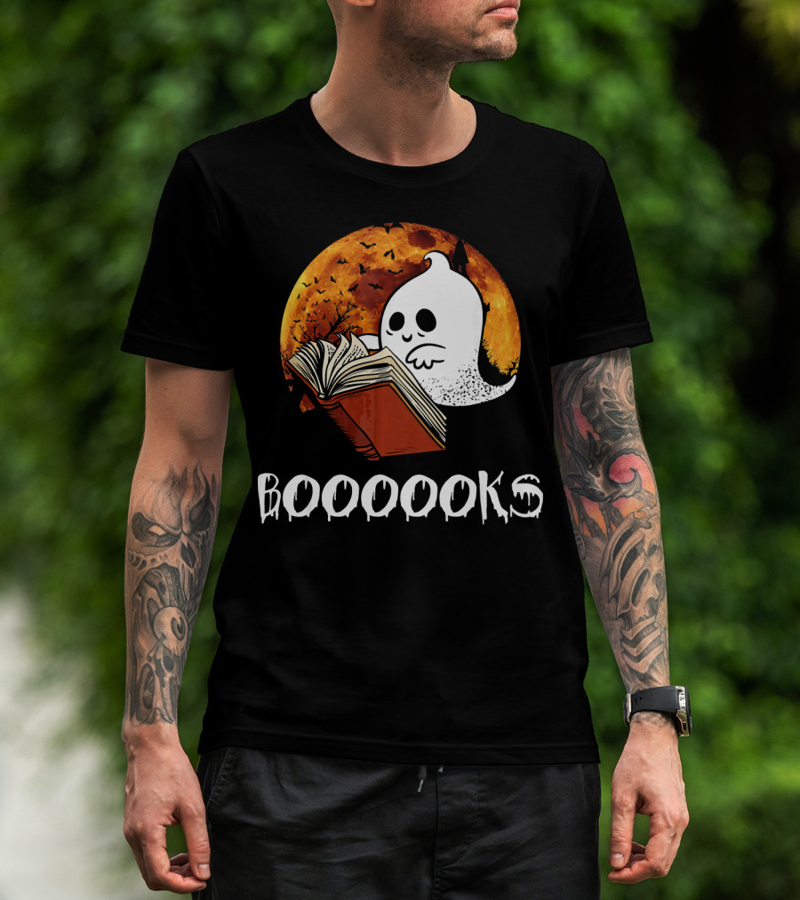 Booooooks Boo Reading Books Hall Ghost With Open Book And Moon Bats T-Shirt