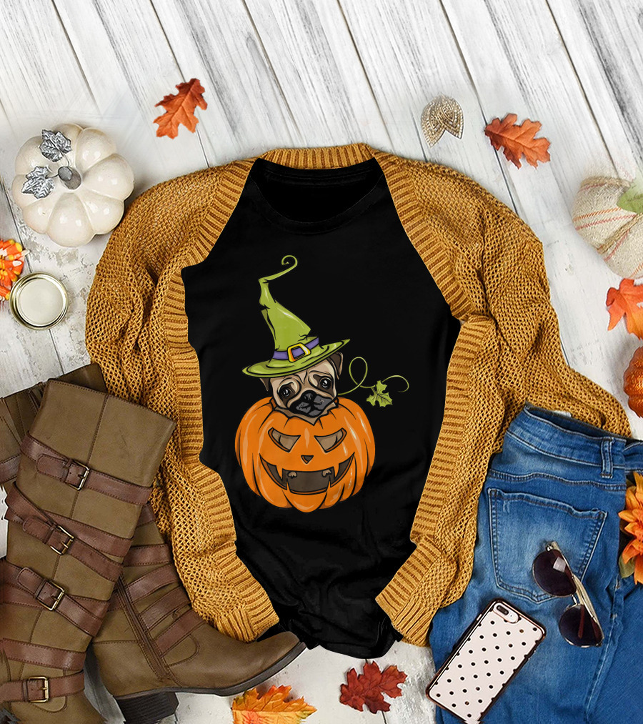 Pumpkin Pug Witch Halloween Costume Women T-Shirt