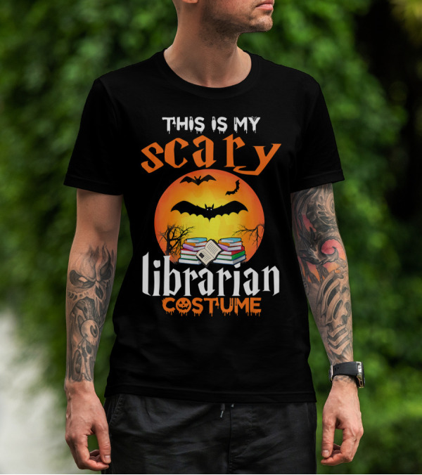 This Is My Scary Librarian Costume Halloween Books Bats Orange Moon T-Shirt