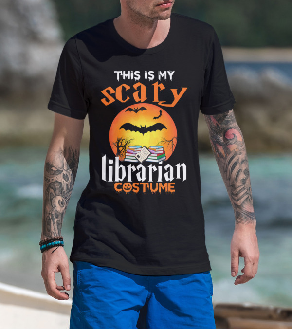 This Is My Scary Librarian Costume Halloween Books Bats Orange Moon T-Shirt