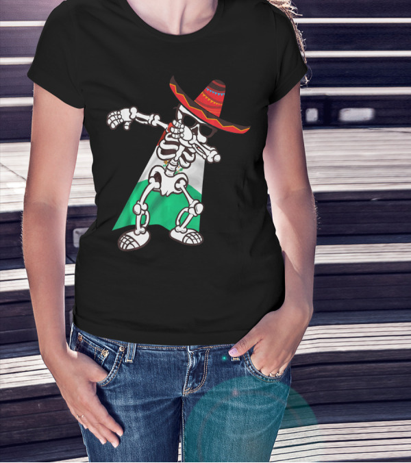 Cinco De Mayo Skeleton Dabbing With Sombrero And Mexican Flag Cape T-Shirt