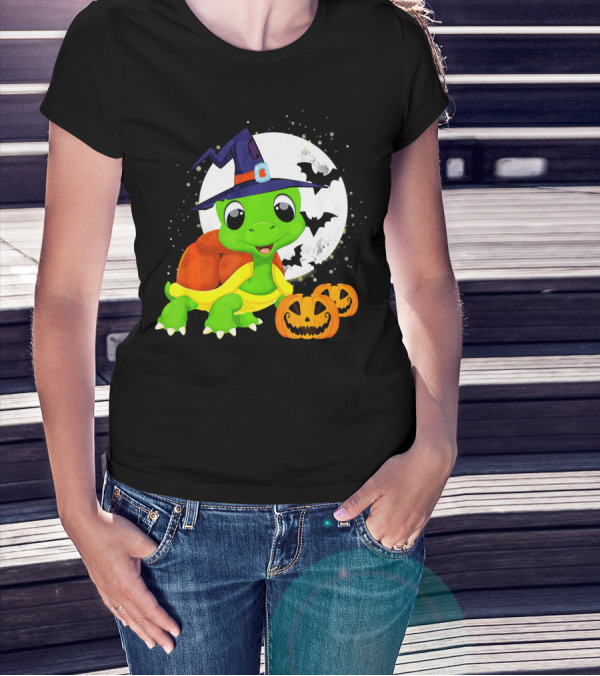 Turtle Witch Halloween Pumpkin Moon And Bats T-Shirt