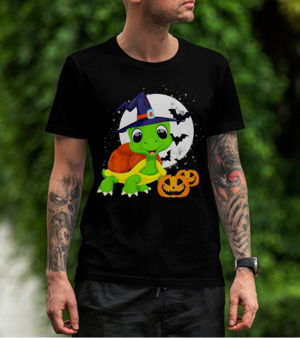 Turtle Witch Halloween Pumpkin Moon And Bats T-Shirt