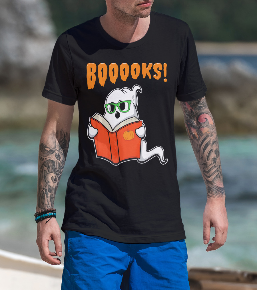 Booooks Ghost With Green Glasses And Pumpkin Book Funny Teacher Halloween T-Shirt