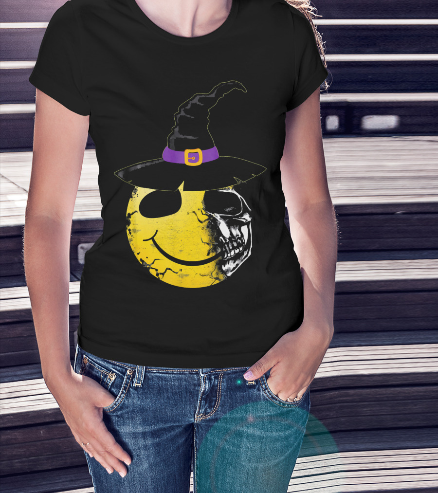 Halloween Witch Hat Smiley Half Skull Face T-Shirt