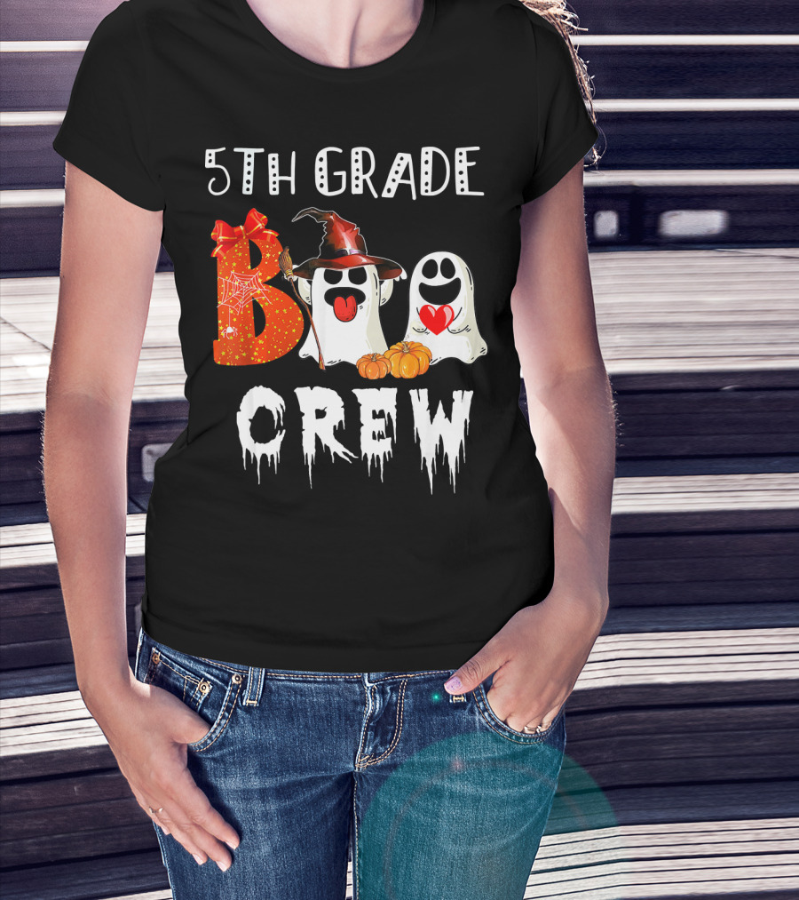 5Th Grade Boo Crew Halloween Ghosts With Witch Hat And Pumpkins T-Shirt