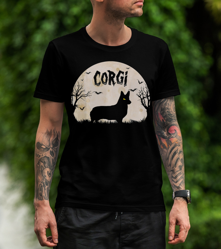 Corgi Halloween Horror Silhouette With Moon And Bats T-Shirt