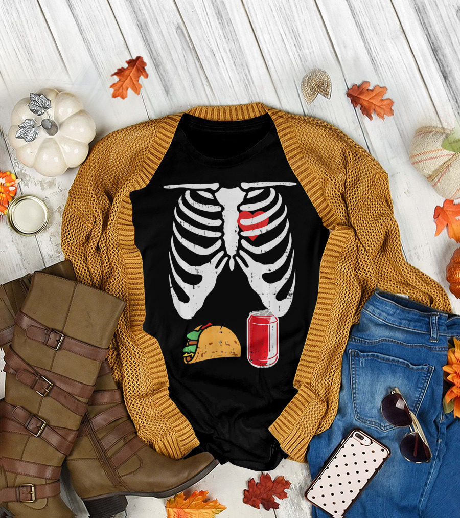 Skeleton Ribcage Heart Taco Beer Can Xray T-Shirt