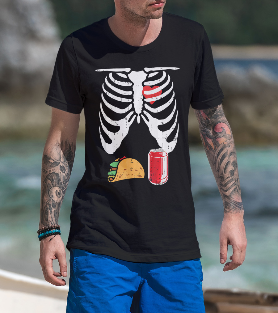 Skeleton Ribcage Heart Taco Beer Can Xray T-Shirt