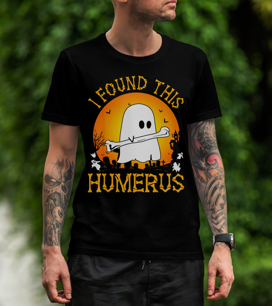 I Found This Humerus Halloween Ghost With Bone Spooky Graveyard Scene T-Shirt
