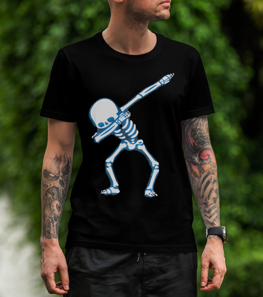 Dabbing Skeleton Dance Pose Fun Halloween T-Shirt