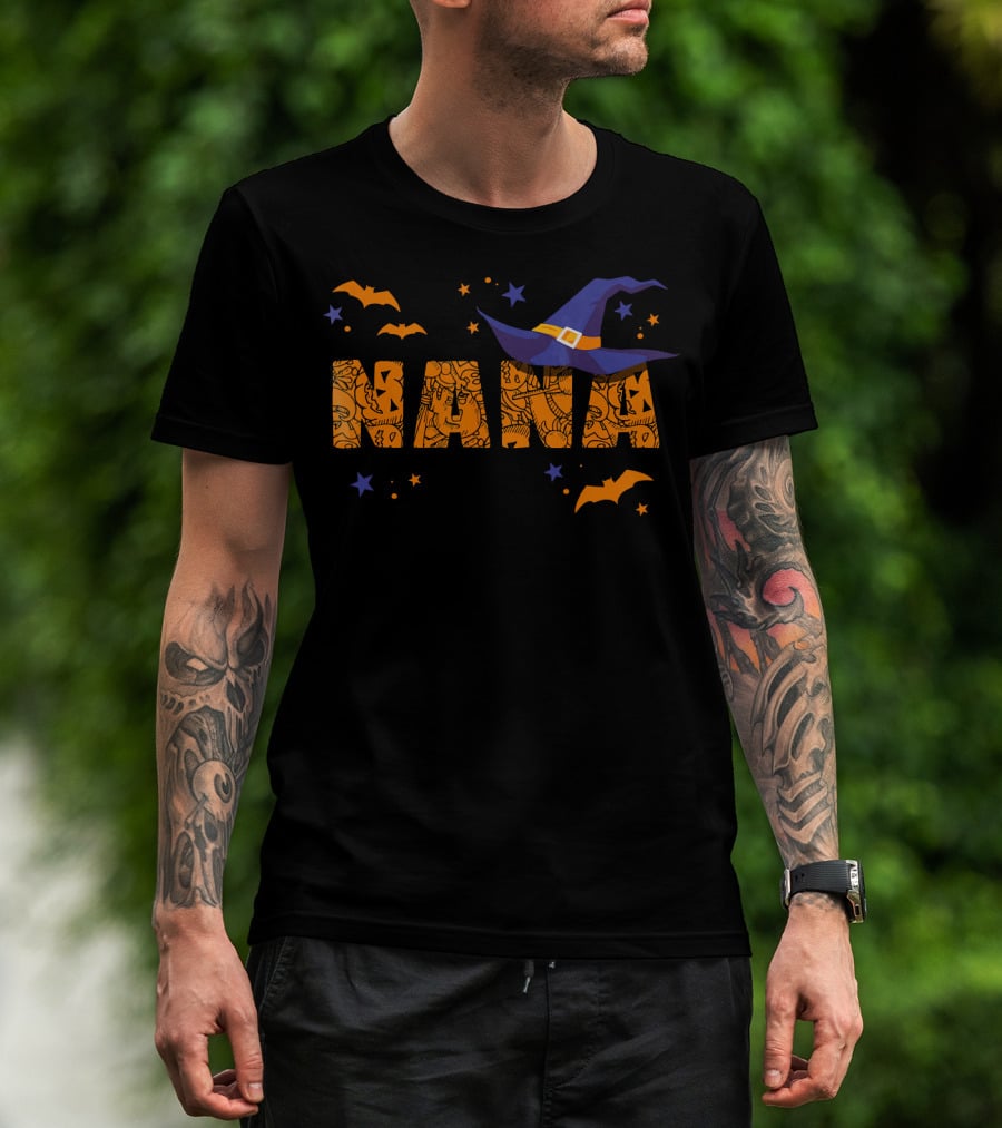 Halloween Nana Witch Hat Bats Stars T-Shirt