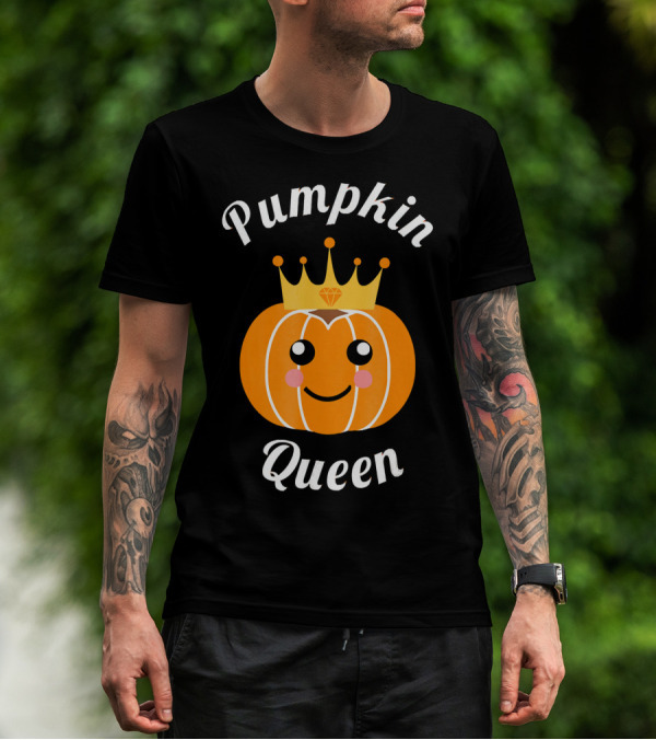 Pumpkin Queen Cute Pumpkin With Crown And Smile T-Shirt