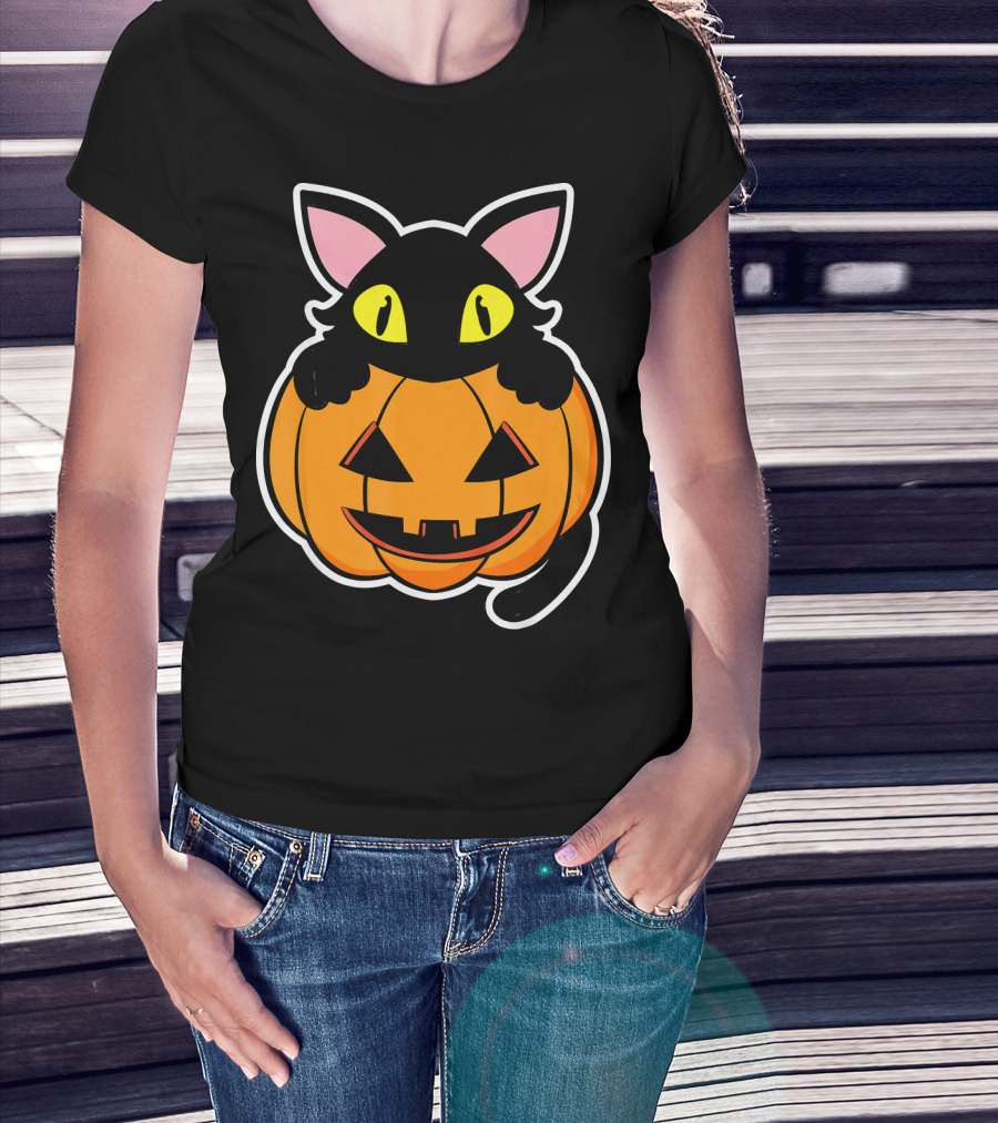 Black Cat Peeking Over Pumpkin Funny Scary Happy Halloween T-Shirt